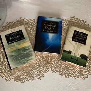NICHOLAS SPARKS HARDBACK BOOK BUNDLE!!